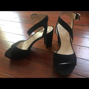 Unisa heels size 8
